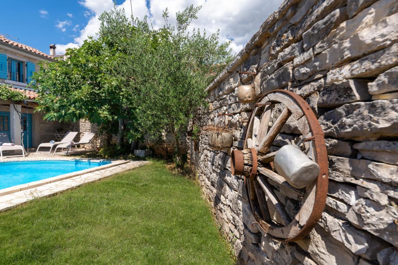 Villa Janko Sveti Lovreč Pazenatički المظهر الخارجي الصورة